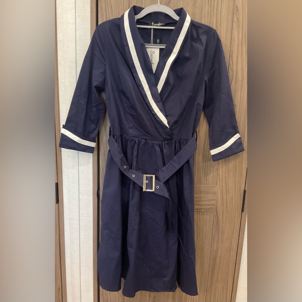 NWT Sucrefas Womens 1950’s style 3/4 Cuff Sleeve ZIP Back W/ Belt Size M